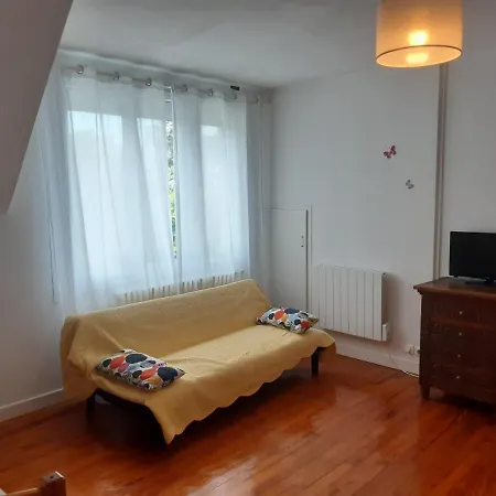 Spacieux T5 Centre شقة كْيَمبيه